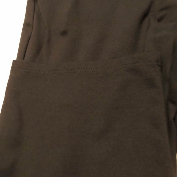 Marika Thicker Material Tummy Control Barely Flared Ponte Flared Leggings EUC - Picture 6 of 11